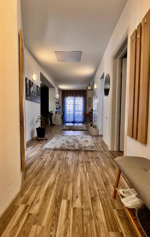 Cristina House Apartment Brasov Ngoại thất bức ảnh