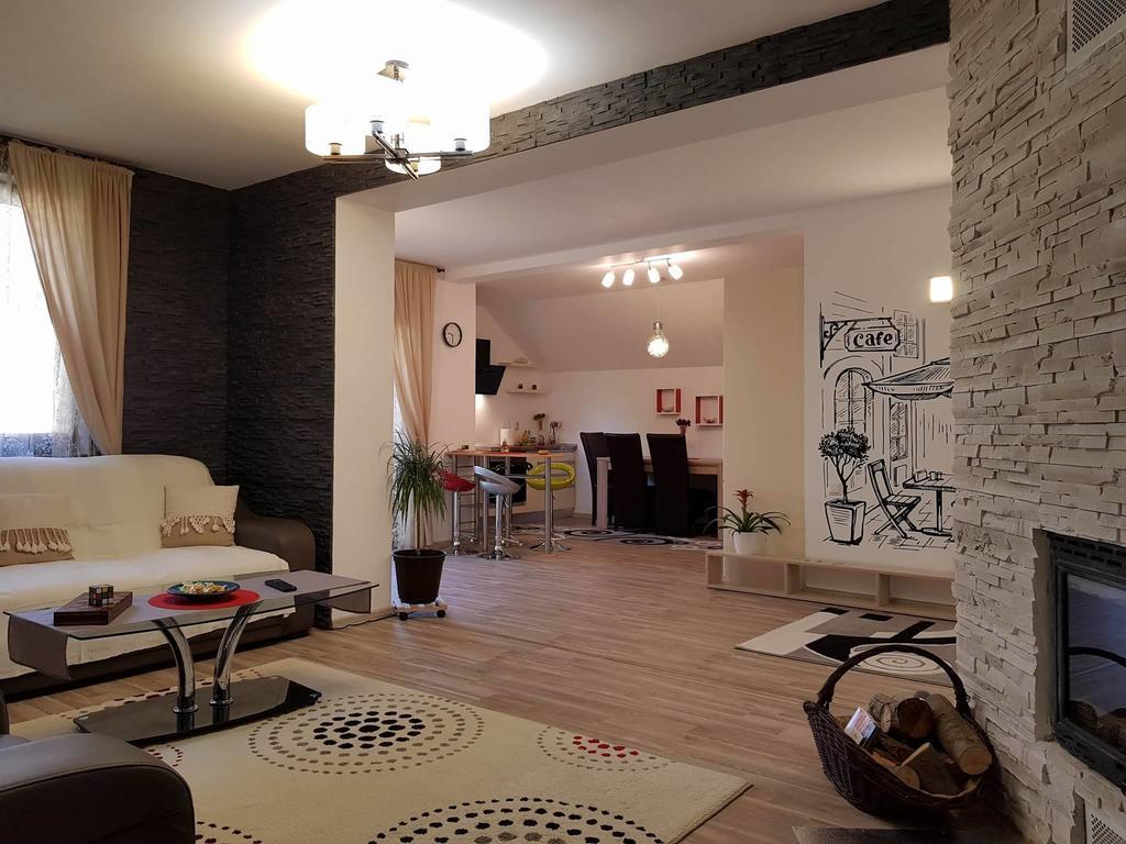 Cristina House Apartment Brasov Ngoại thất bức ảnh