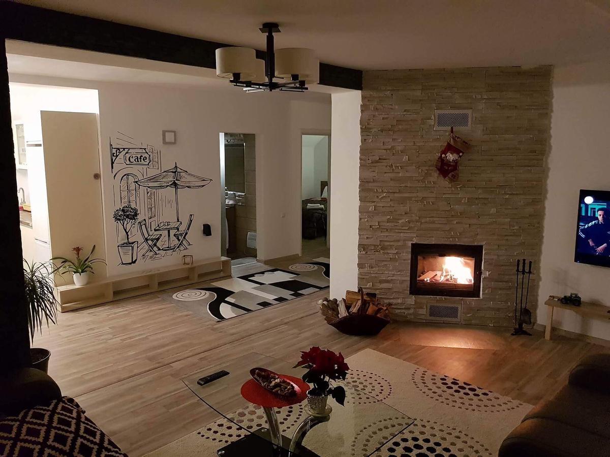 Cristina House Apartment Brasov Ngoại thất bức ảnh